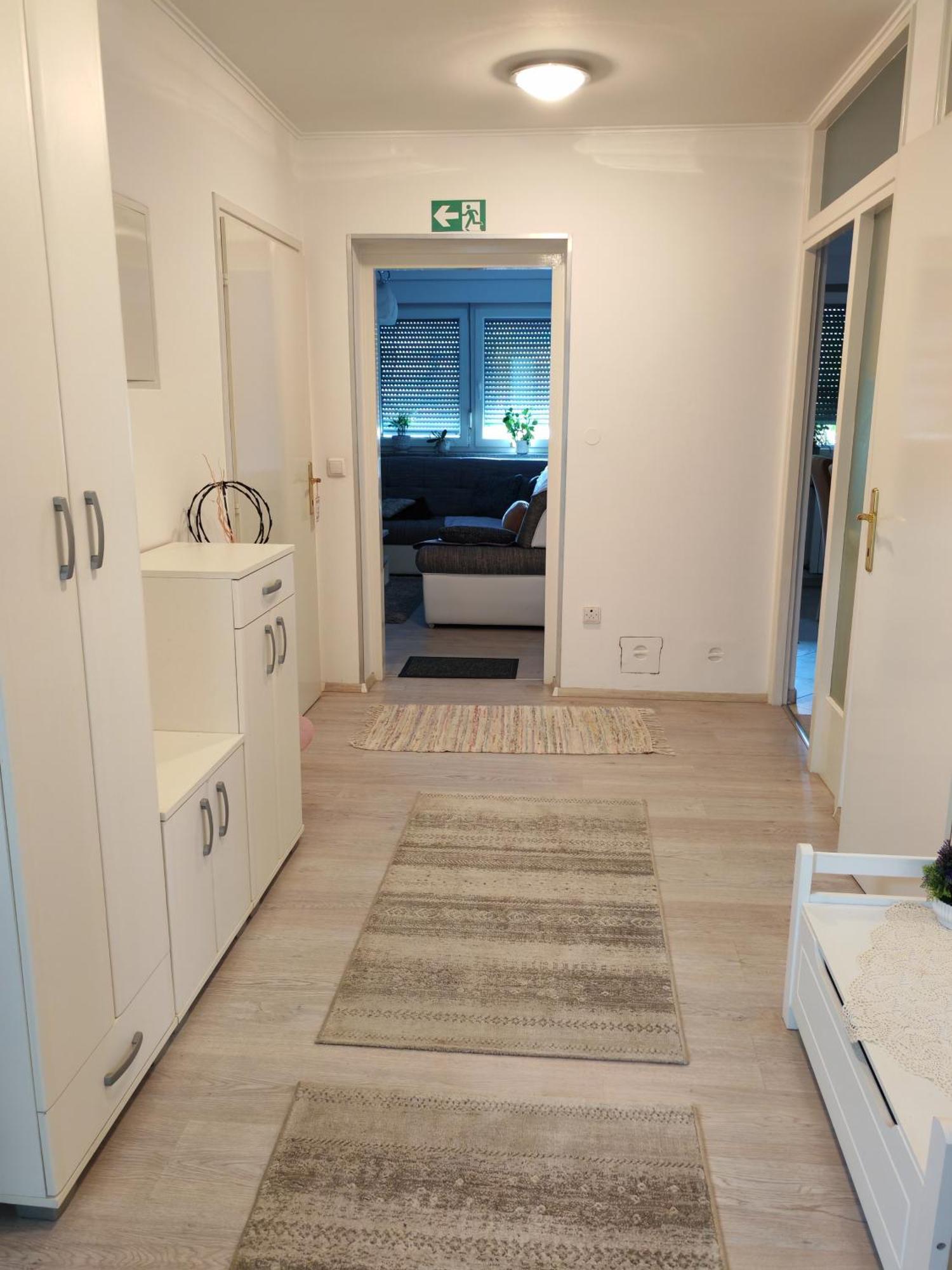 Apartman Ivana Карловац Экстерьер фото
