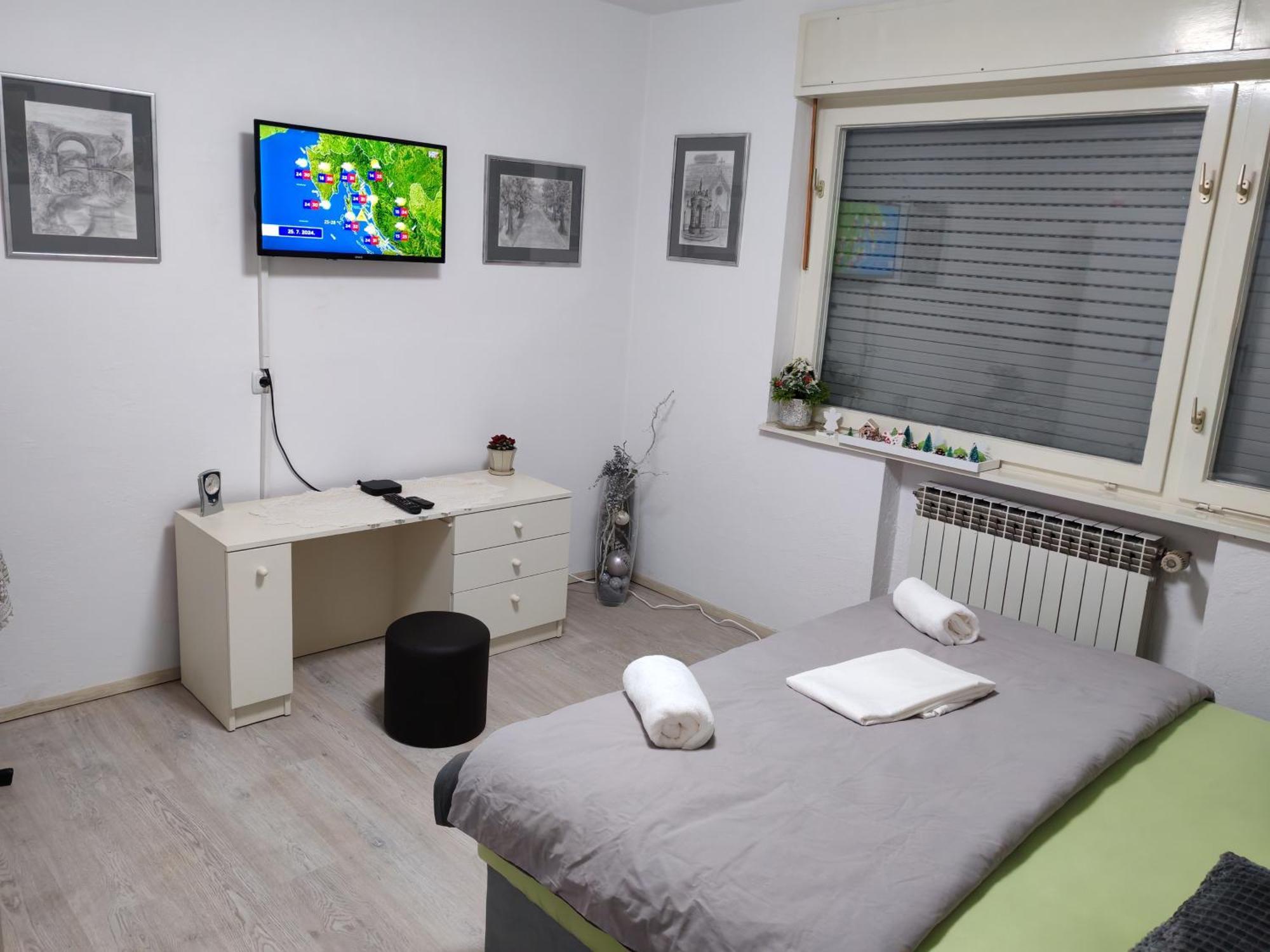Apartman Ivana Карловац Экстерьер фото